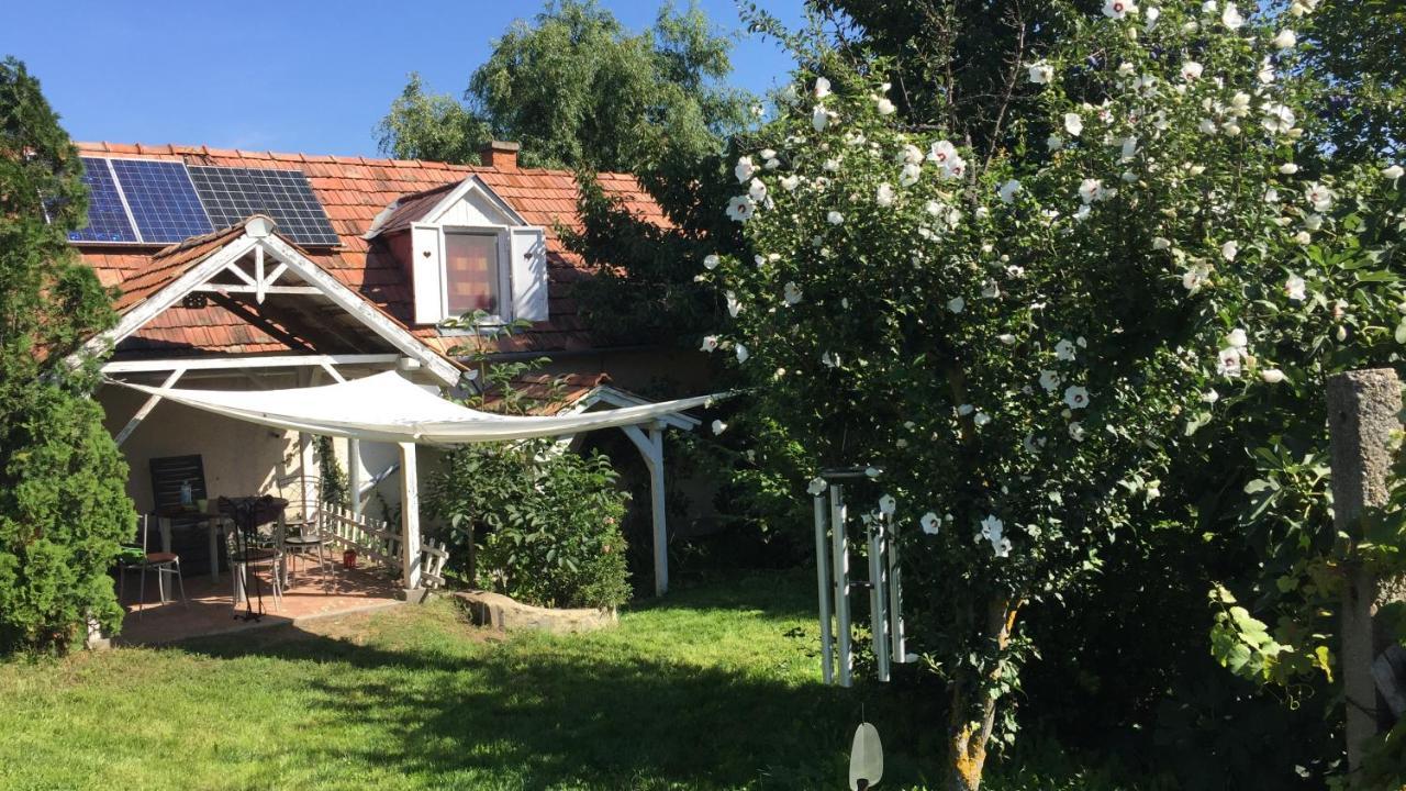 Csobanc Szerelem-Nemzeti Park-Oenallo Haz - Klimatizalt Gyulakeszi Exterior foto