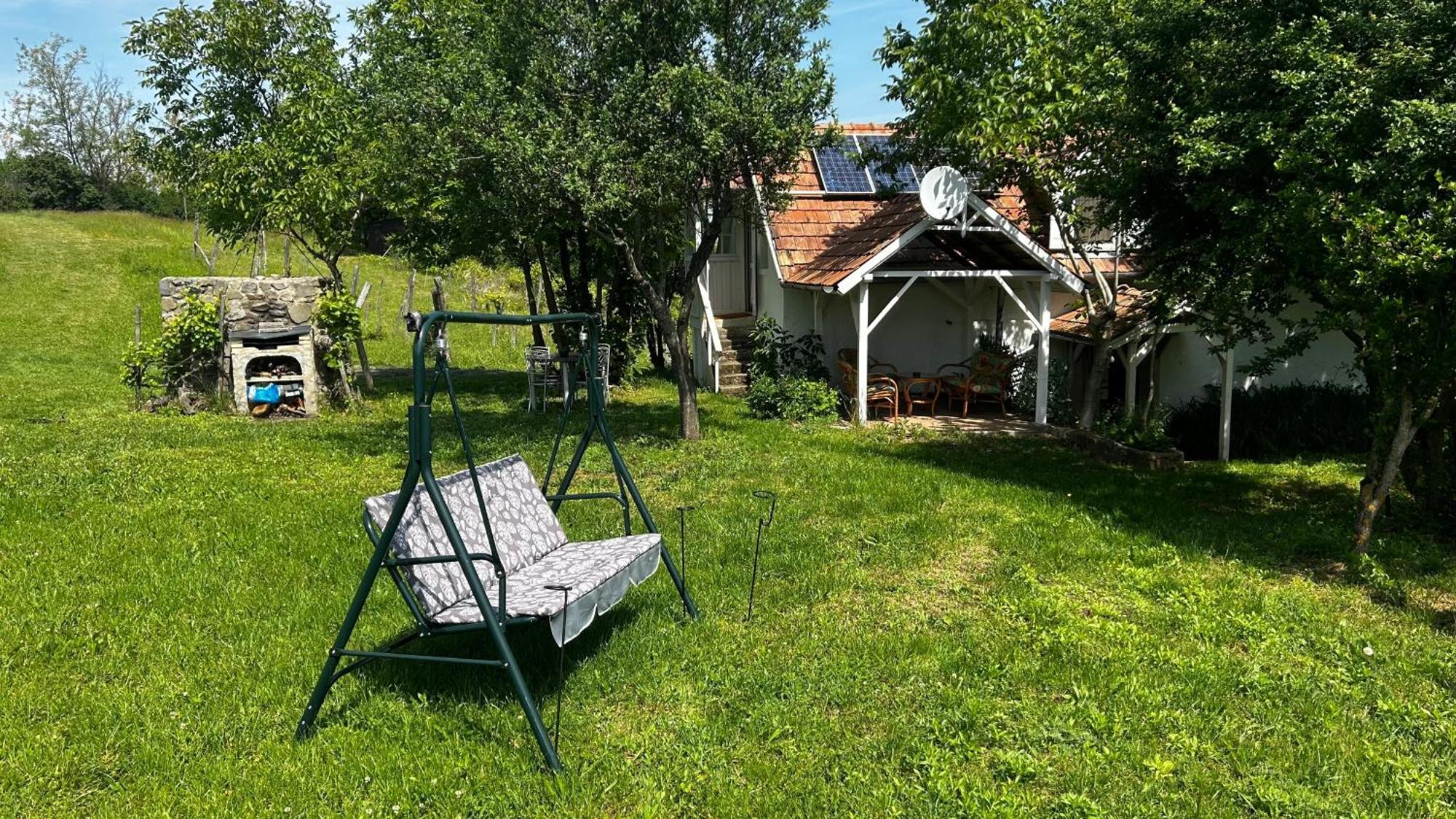 Csobanc Szerelem-Nemzeti Park-Oenallo Haz - Klimatizalt Gyulakeszi Exterior foto